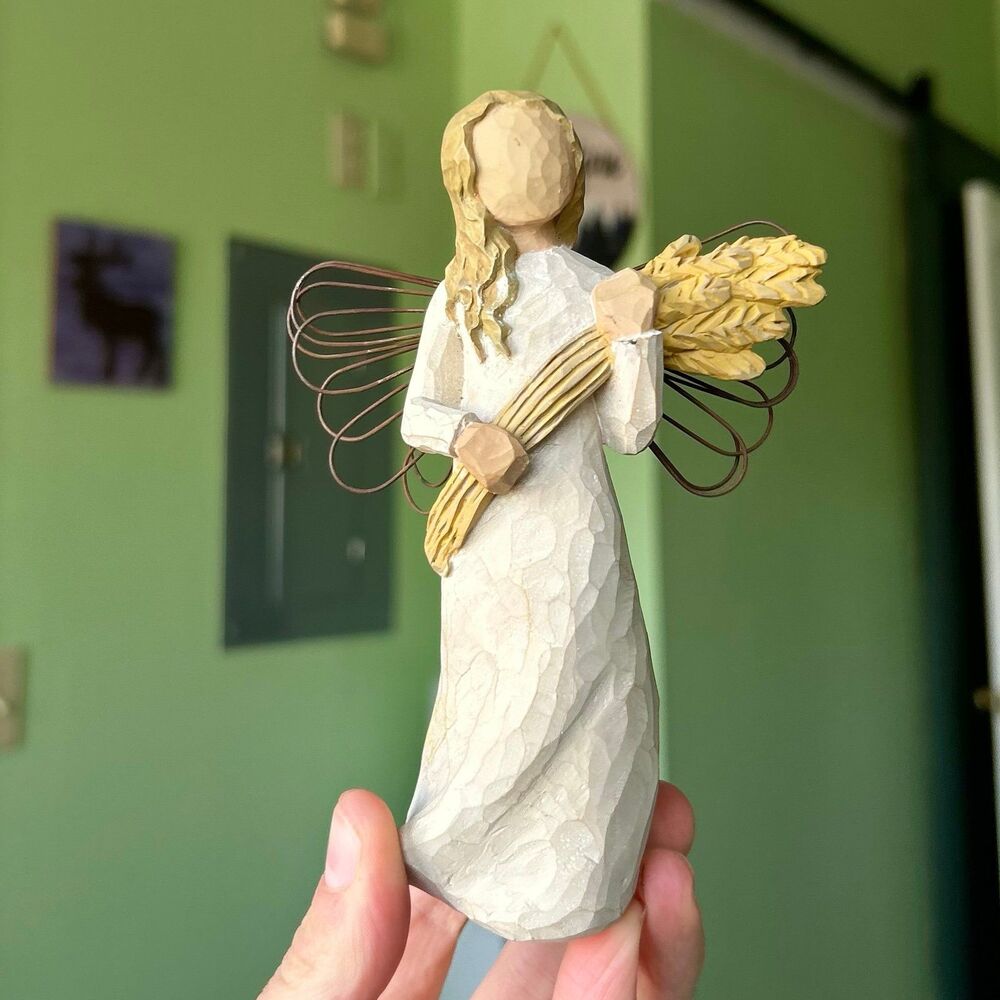 ❌SOLD of Autumn Holding Wheat Dainty Figurine Accent